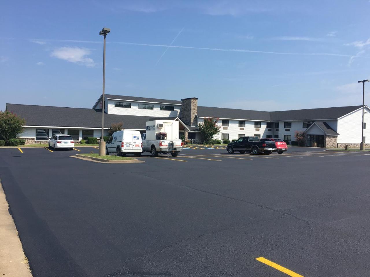 Regency Inn And Suites Stilwell Eksteriør billede