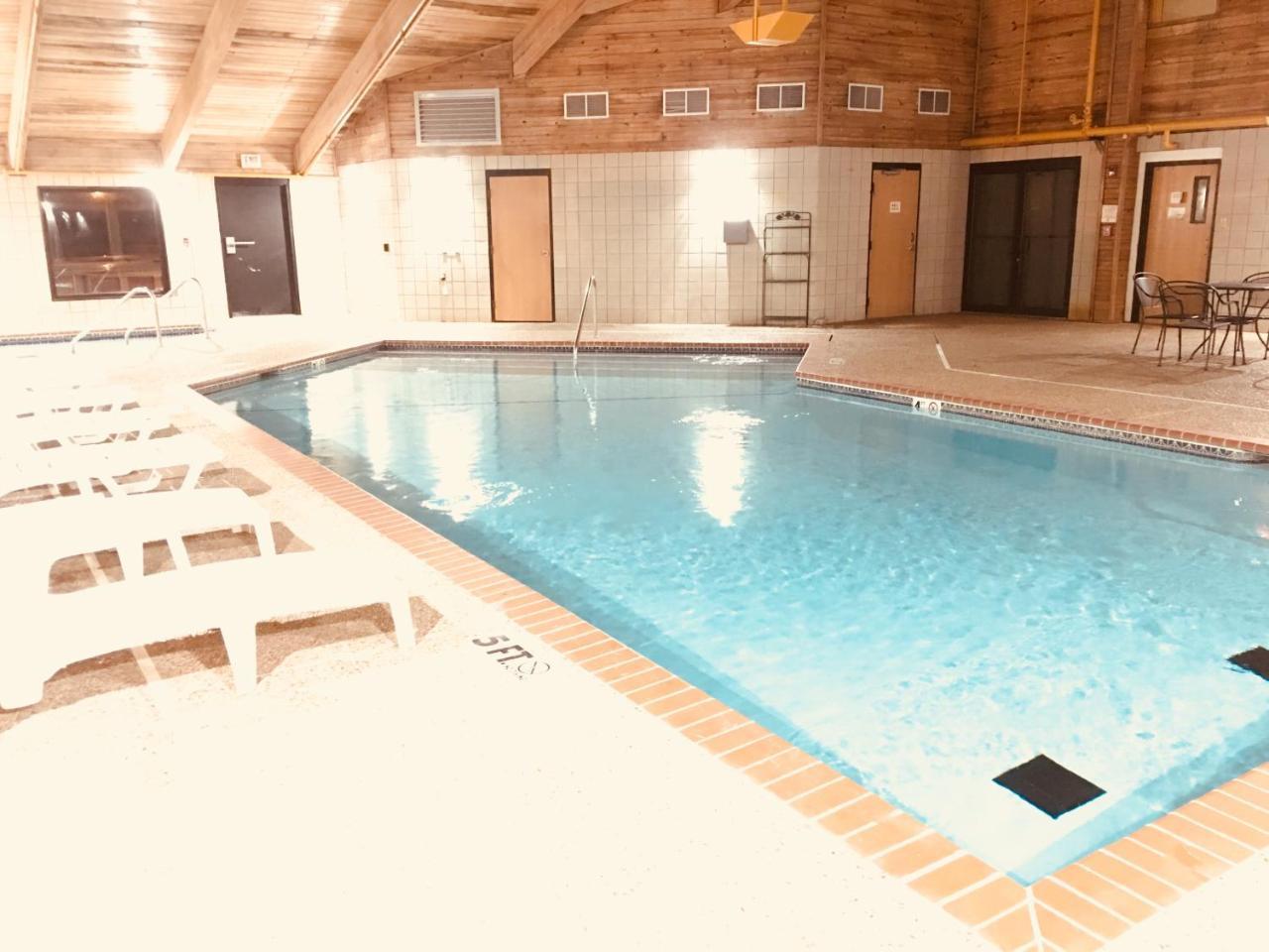 Regency Inn And Suites Stilwell Eksteriør billede